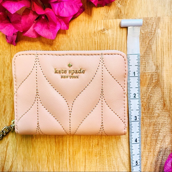 Kate Spade Leather Briar Lane Quilted Dani Wallet - Picture 14 of 15